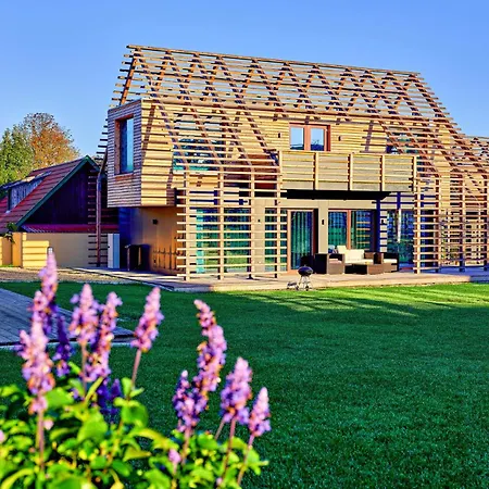 Haus 6 Holiday home *